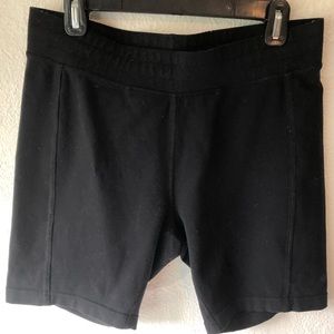 Lululemon high waisted biker shorts